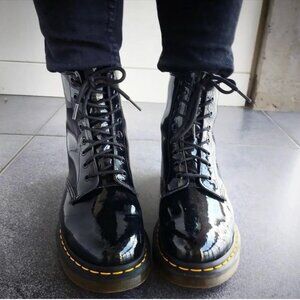 Dr. Martens Women's Jadon Black Patent leather platform Boots Sz 36 / 5.5